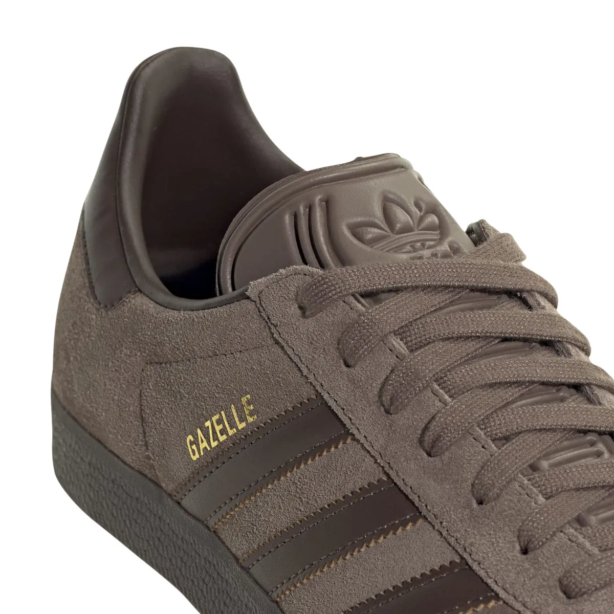 Mens Classic Brown Adidas Gazelle Sneakers - Suede Comfort & Retro Style