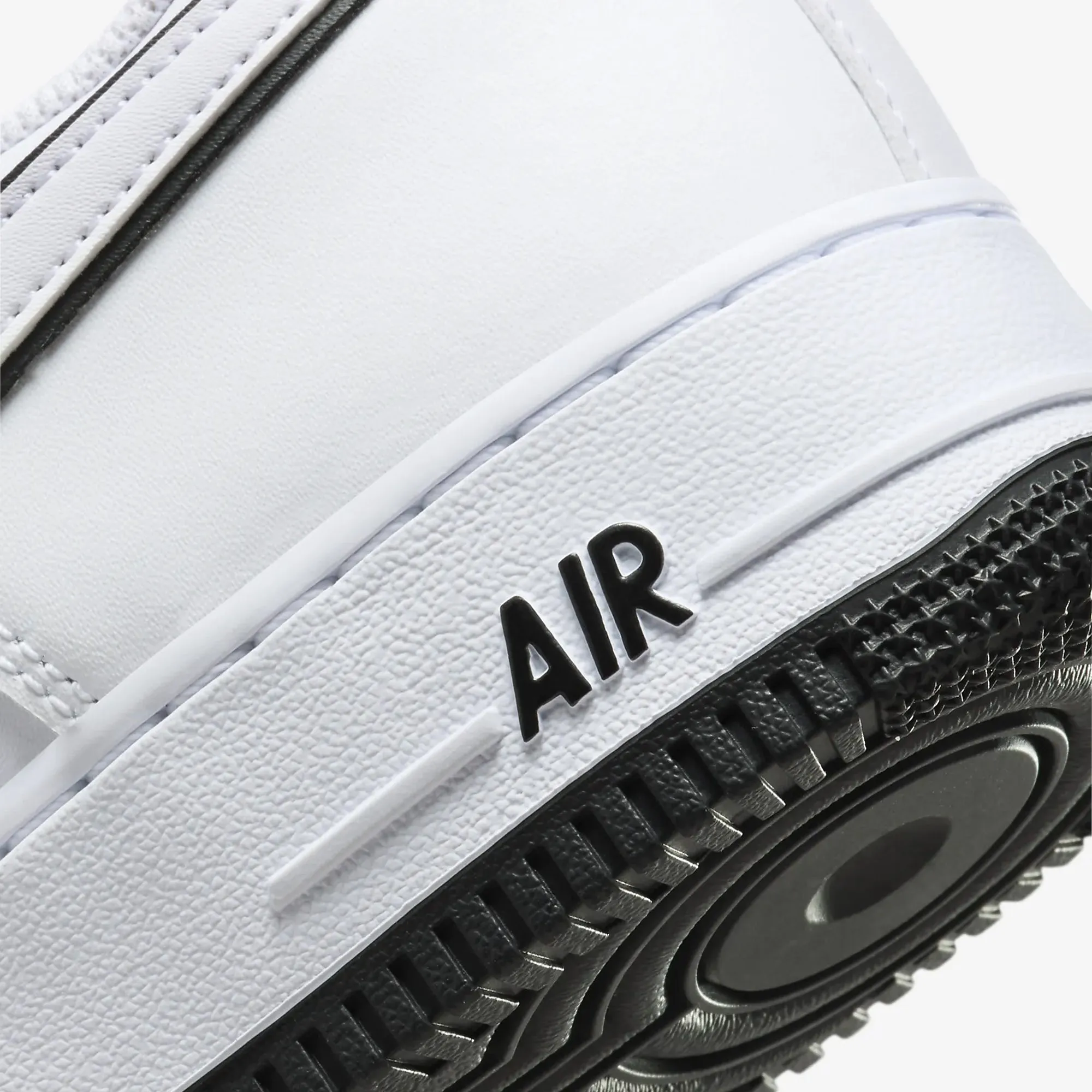 AIR FORCE 1 '07 'WHITE/BLACK-WHITE'