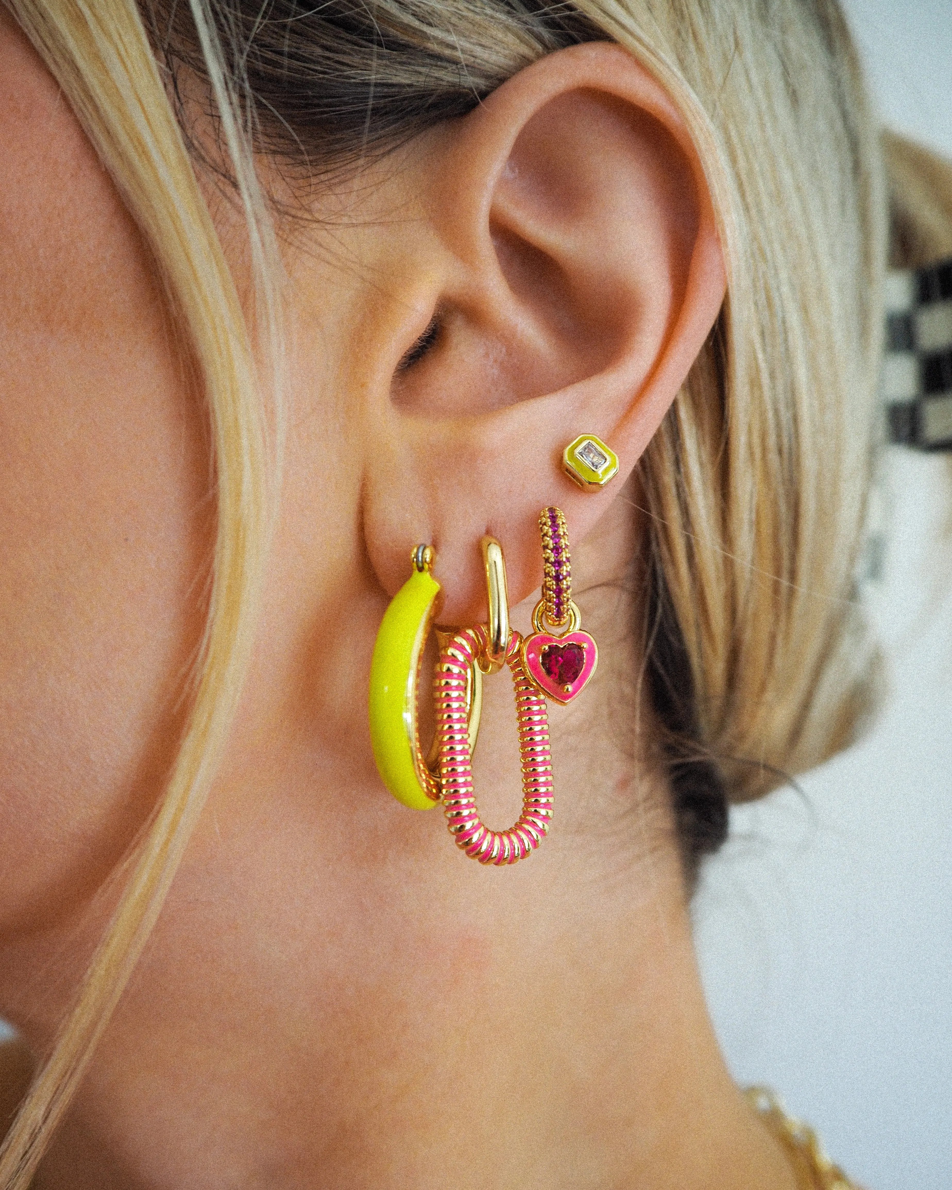 Bezel Studs- Neon Yellow- Silver