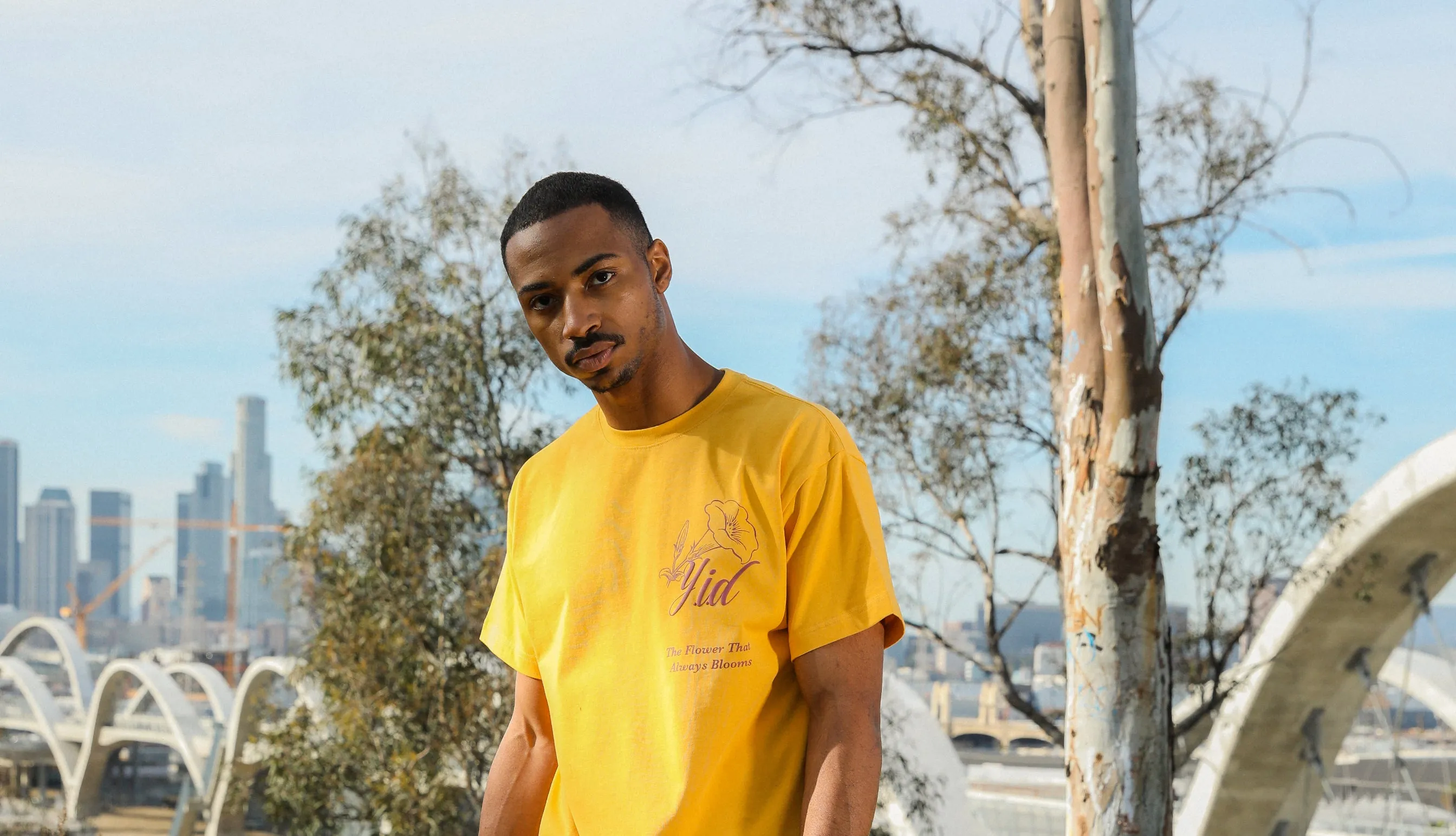 BLOOM TEE YELLOW