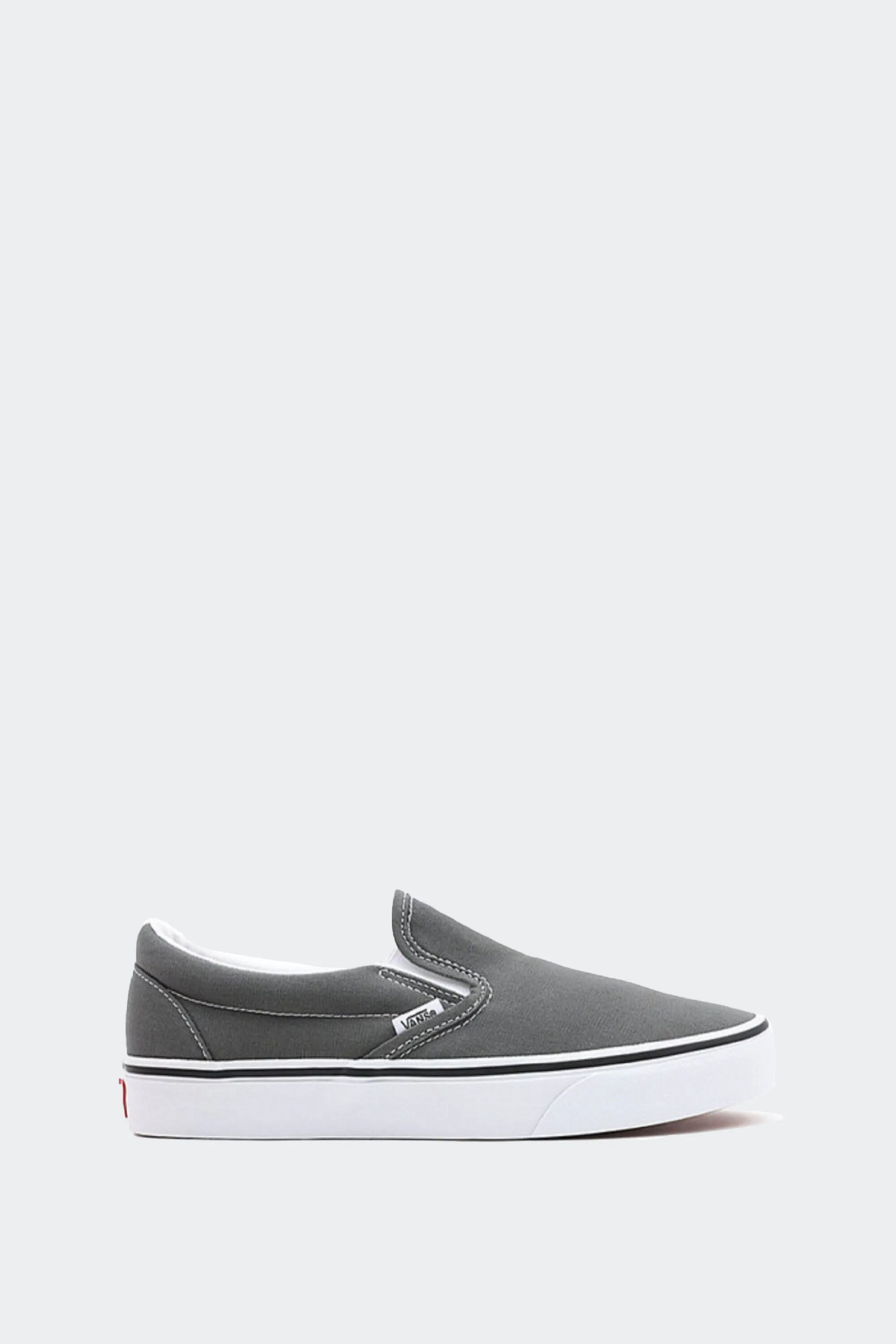 CLASSIC SLIP ON