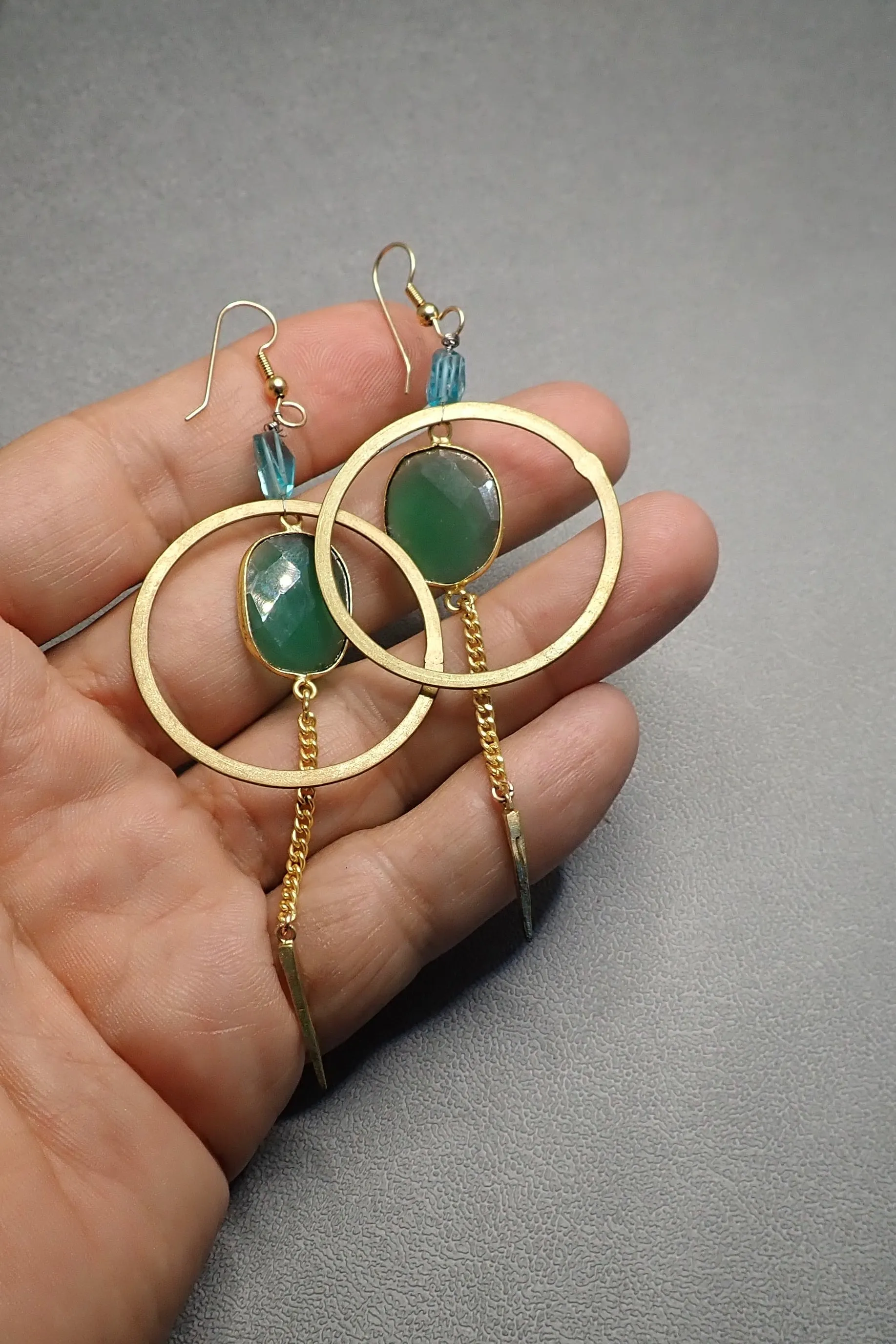 GREEN ONYX EARRINGS