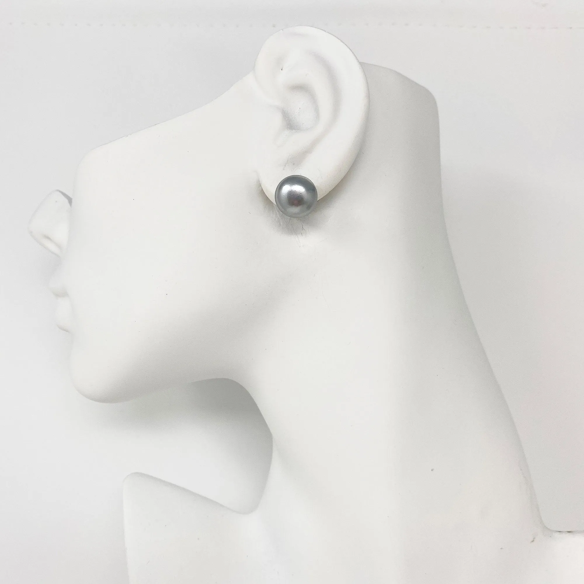 RONA grey pearl studs