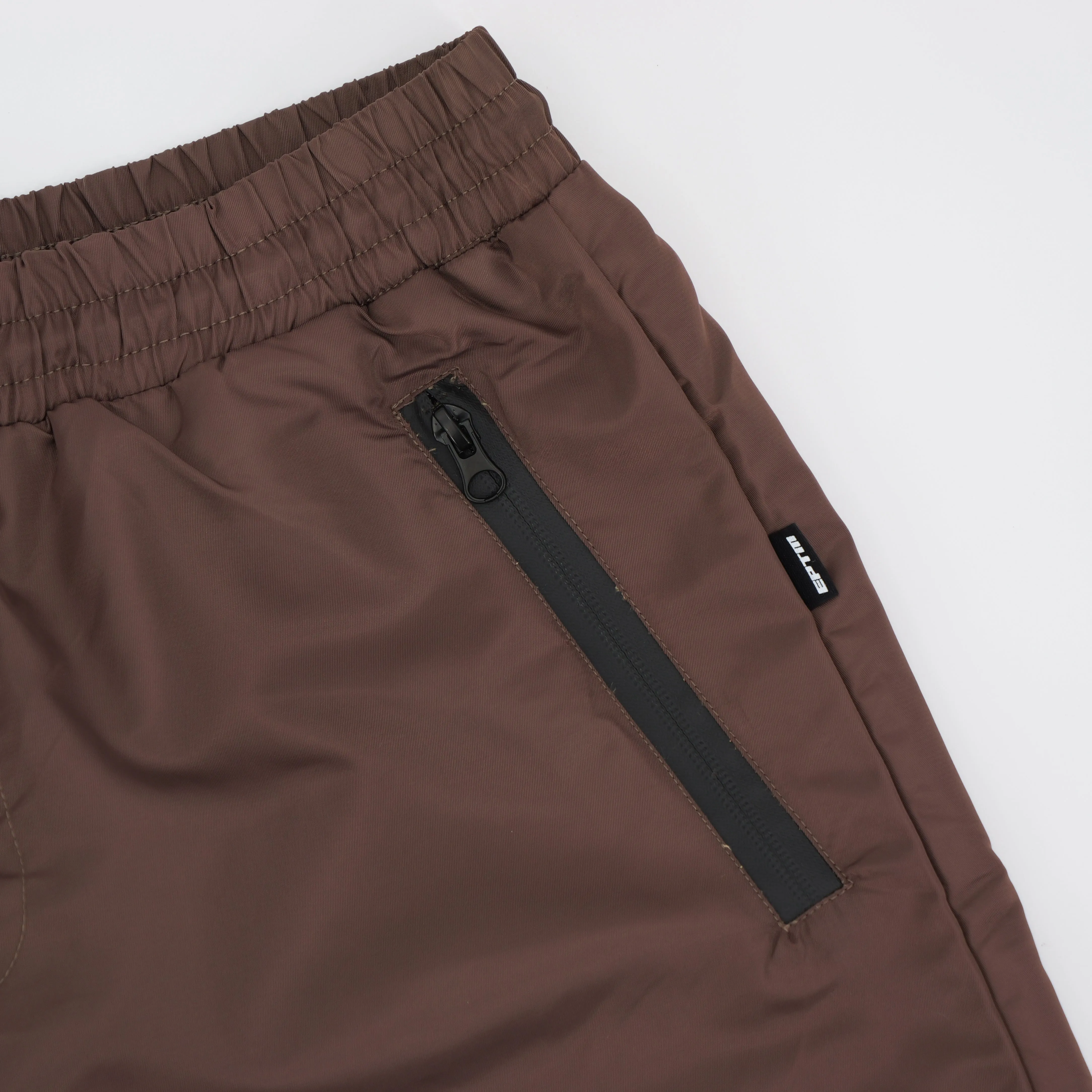 RUNNER SHORTS BROWN