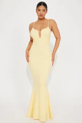 Sara Textured Maxi Dress - Yellow