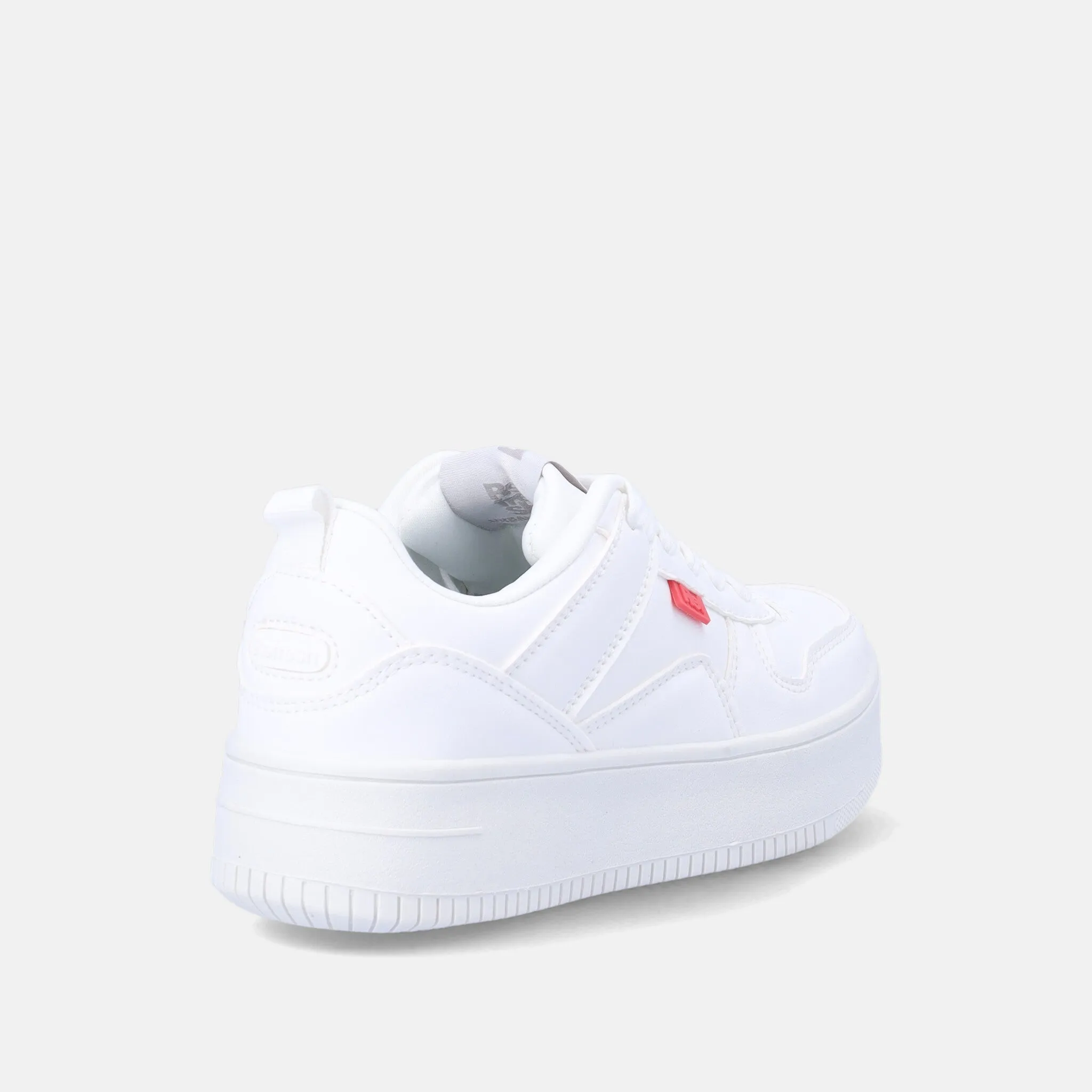 Sneakers total white